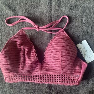 Brand new with tags coral pink crochet bikini top from shade & shore size 32B